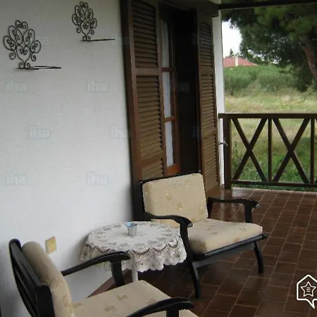 Country House Mikiverna *